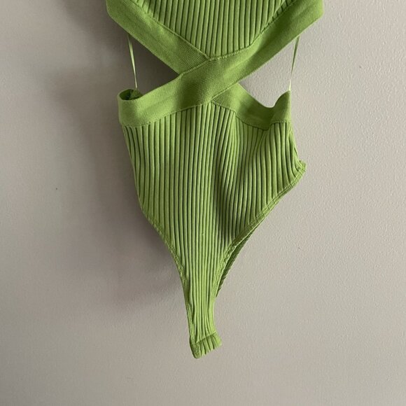 Zara Women S Green Ribbed Stretch Y2K Sleeveless Halter Neck Cutout Bodysuit NWT - Picture 3 of 16